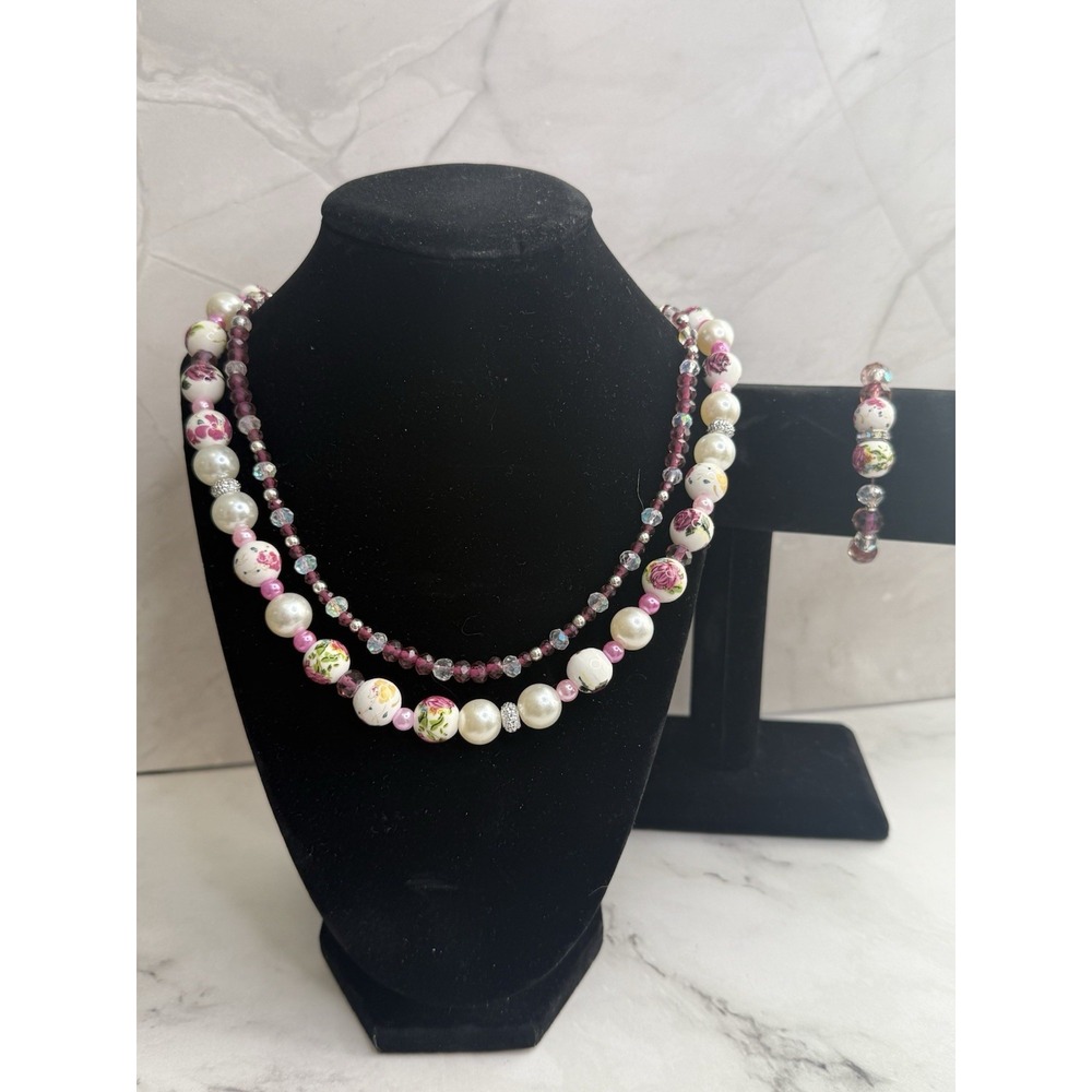 White and‎ pink, maroon beaded jewelry set handmade 2 necklaces and bracelet